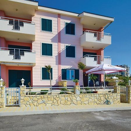 Apartment Rogoznica 로고즈니차 외부 사진