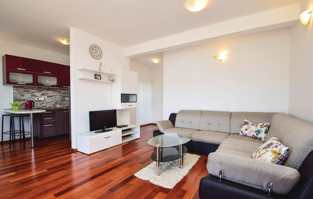 Apartment Rogoznica 로고즈니차 외부 사진