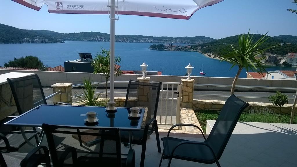 Apartment Rogoznica 로고즈니차 객실 사진